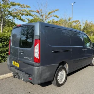 2015 Citroen Dispatch Panel Van - Image 3