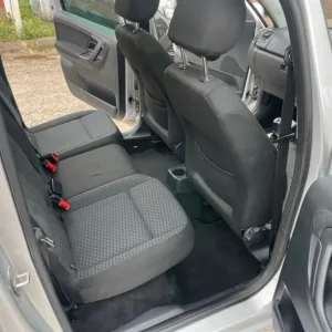 2015 Skoda Roomster SE TSI MPV Petrol Manual - Image 8