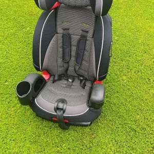 Graco Nautilus 9-36kg car seat