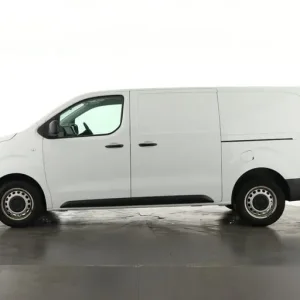 2022 Vauxhall Vivaro 2900 1.5D 100PS Dynamic H1 Panel Van Diesel Manual - Image 8