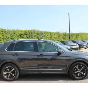 2019 Volkswagen Tiguan TSI EVO SE Navigation SUV - Image 6