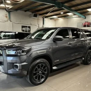 2023 Toyota Hi-Lux 2.8 D-4D Invincible X Pickup Double Cab 4DR Diesel Auto 4WD - Image 2