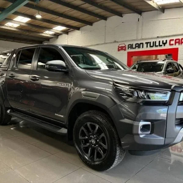 2023 Toyota Hi-Lux 2.8 D-4D Invincible X Pickup Double Cab 4DR Diesel Auto 4WD
