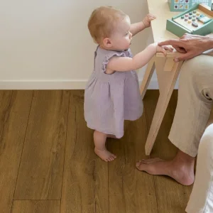 Laminate Flooring Cocoa Brown Quick Step 95.96sqm