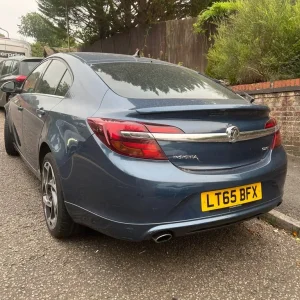 Vauxhall Insignia 2015 Manual Hatchback - Image 5