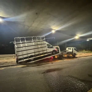 7.5T Breakdown Recovery Van - Image 8