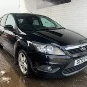 2010 Ford Focus 1.6 ZETEC 5-door hatchback petrol manual