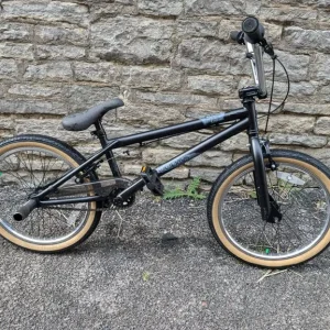 Voodoo Malice 20" BMX bike