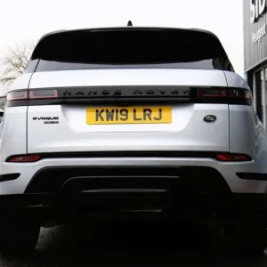 2019 Land Rover Range Rover Evoque 2.0 P300 R-Dynamic HSE Auto 4WD Euro 6 - Image 8