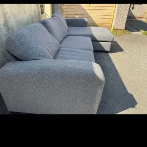 Grey SCS corner sofa, 105x61 inches, excellent condition - Image 2