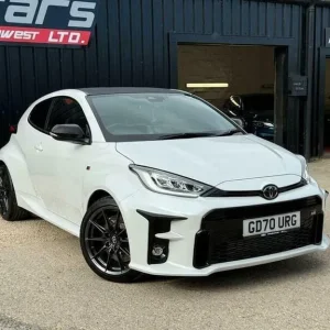 Toyota Yaris 1.6T GR Circuit AWD 2021 - Image 2