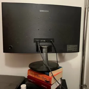 Samsung Curved Monitor C24F390FHR - Image 2