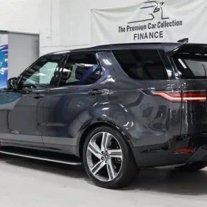 2021 Land Rover Discovery R-Dynamic SE with Panoramic Roof and Full Service History - Image 4