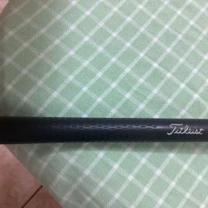 Titliest 585-H 24 Degree Hybrid Golf Club - Image 4