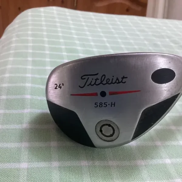 Titliest 585-H 24 Degree Hybrid Golf Club