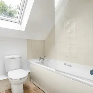 2 bedroom flat in Hambleberry Court - Image 3