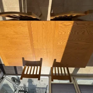 Extendable dining table + 4 chairs - Image 3