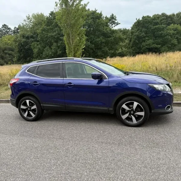 Nissan Qashqai 1.5 DCI N-CONNECTA 5-Door Diesel Manual 2016
