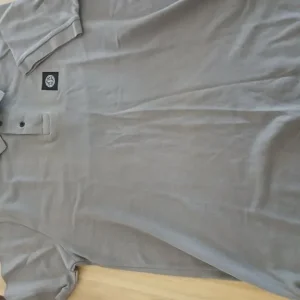 2 x Stone Island T-shirts - Image 5