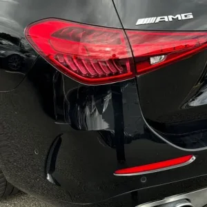 2023 Mercedes-Benz C43 AMG 2.0L Hybrid 4MATIC - Image 7