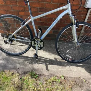 Marin women's bike - Image 2
