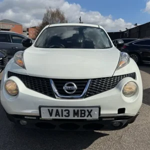 2013 Nissan Juke 1.6 n-tec CVT Euro 5 5-door SUV - Image 4