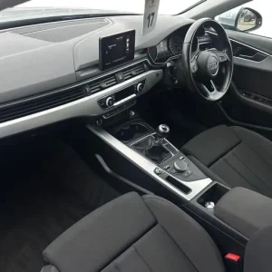 Audi A4 1.4 TFSI Sport 4-door Manual with Xenon Lights and ABS - Image 5
