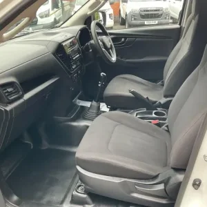 2021 Isuzu D-Max 1.9 Utility Double Cab 4X4 Diesel Manual - Image 7