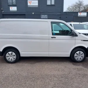 2021 Volkswagen Transporter T6.1 TDI P/V Startline with Apple Car Play and Air Con - Image 3