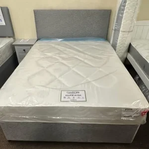 Small Double Divan Bed with Mattress and Drawers