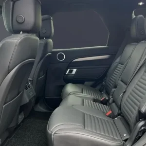 2025 Land Rover Discovery 3.0 D350 Dynamic HSE 5-door Auto Diesel - Image 4