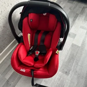 Joie infant car seat with ISO fix - Image 3