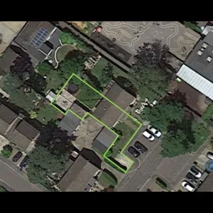 3 bedroom semi-detached house in Heatherside development - Image 3