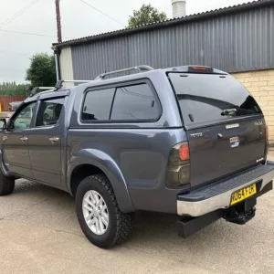 2014 Toyota Hilux Invincible 3.0 D-4D Manual 4x4 - Image 8