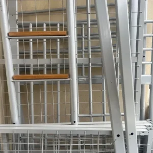 IKEA svarta metal bunk bed frame - Image 2