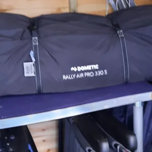 Dometic 330s Air Pro awning