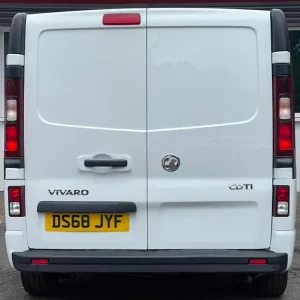 2018 Vauxhall Vivaro 1.6 CDTi Panel Van - Image 7