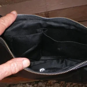 Women's Leather Handbag - Image 3