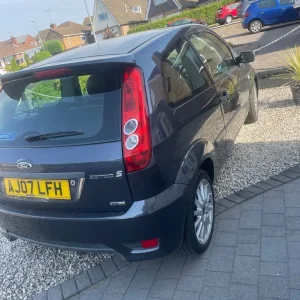 Ford Fiesta Zetec 2007 Diesel 1.6L 3-door - Image 2