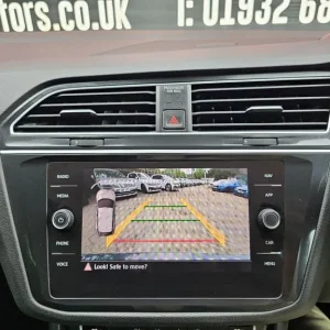 2019 Volkswagen Tiguan 1.5 TSI EVO Match Euro 6 (s/s) 5dr Estate Petrol Manual - Image 3