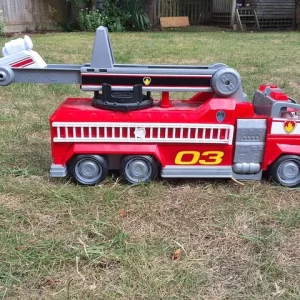 Paw Patrol fire engine