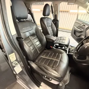 2015 Mitsubishi L200 Barbarian 4x4 Pickup - Image 8