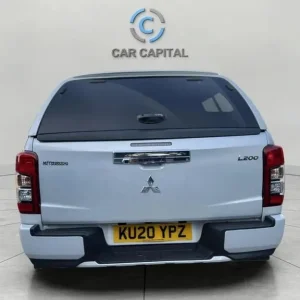 2020 Mitsubishi L200 Warrior Double Cab 4x4 Diesel - Image 7