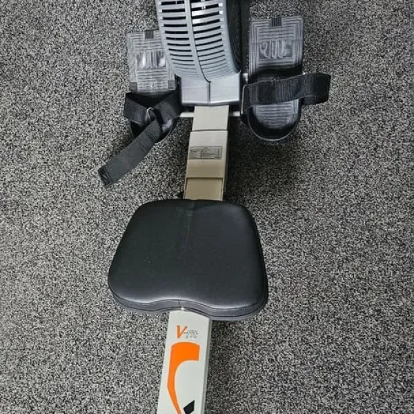 Folding rowing machine