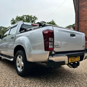 2015 Isuzu D-Max 2.5 TD Utah Huntsman 4x4 4dr PICK UP - Image 6