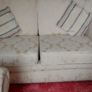 Cream and gold sofa set - Image 2