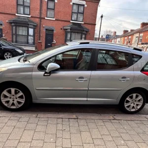 Peugeot 207 Estate Automatic - Image 3