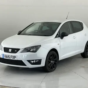 2015 SEAT Ibiza 1.4 TSI FR Black Hatchback - Image 3