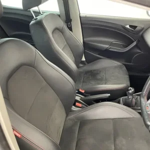 2015 SEAT Ibiza 1.4 TSI FR Black Hatchback - Image 8