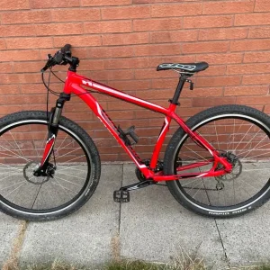 Specialised Hardrock 29 inch mountain bike